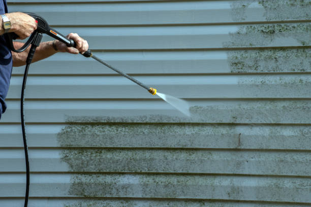 Best Pool Deck Cleaning  in Birchwood Lakes, PA